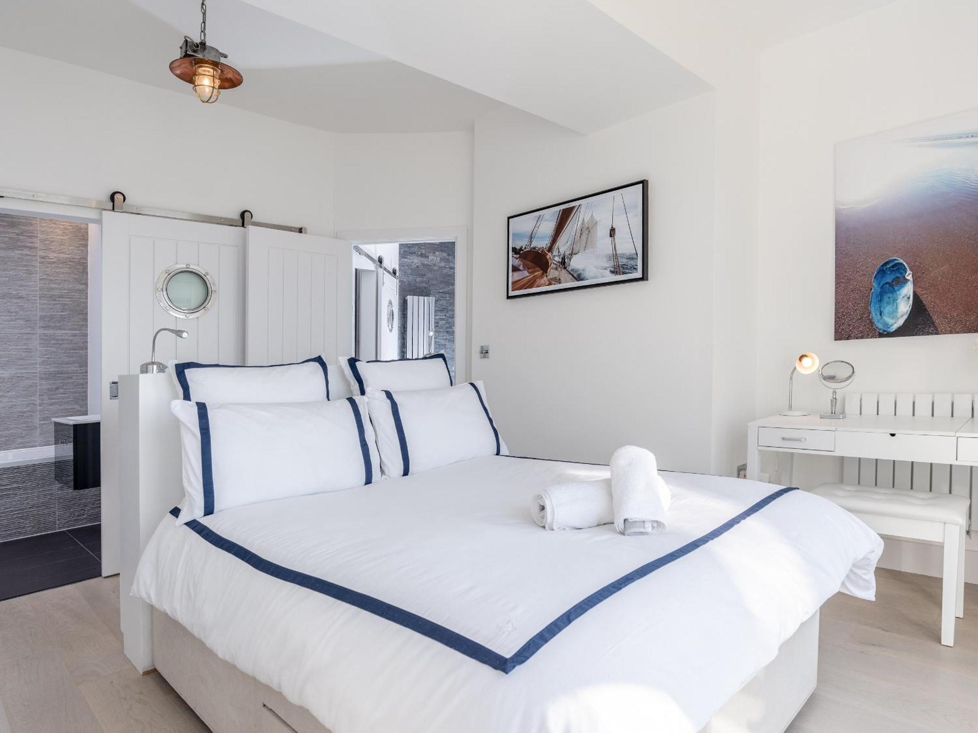 Marina House, Apartment *