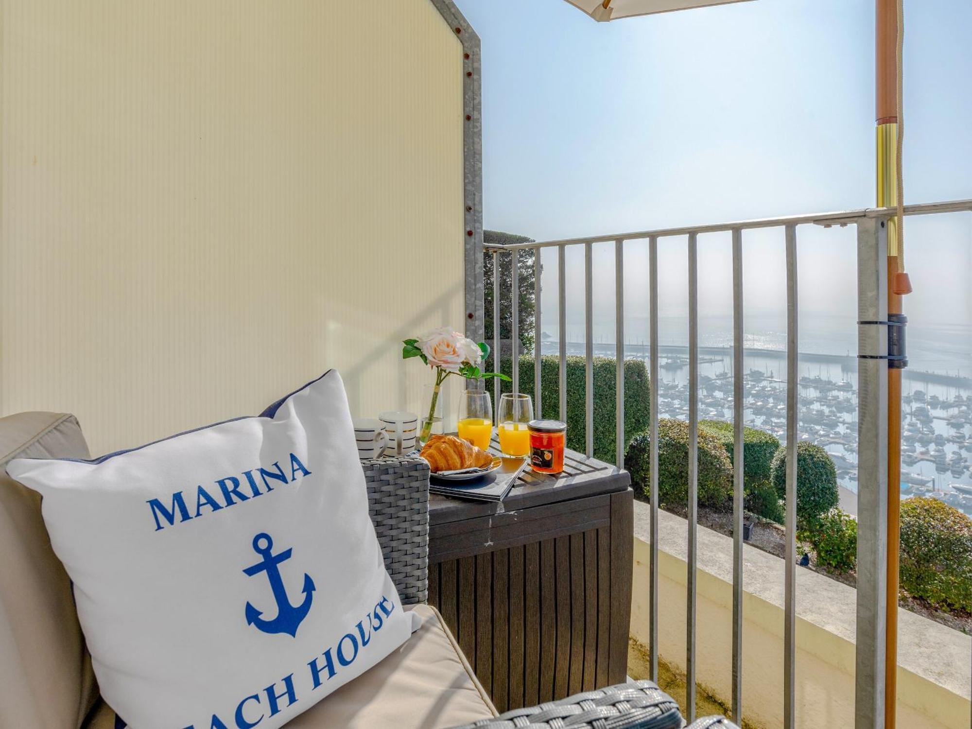 Marina House, Apartment *